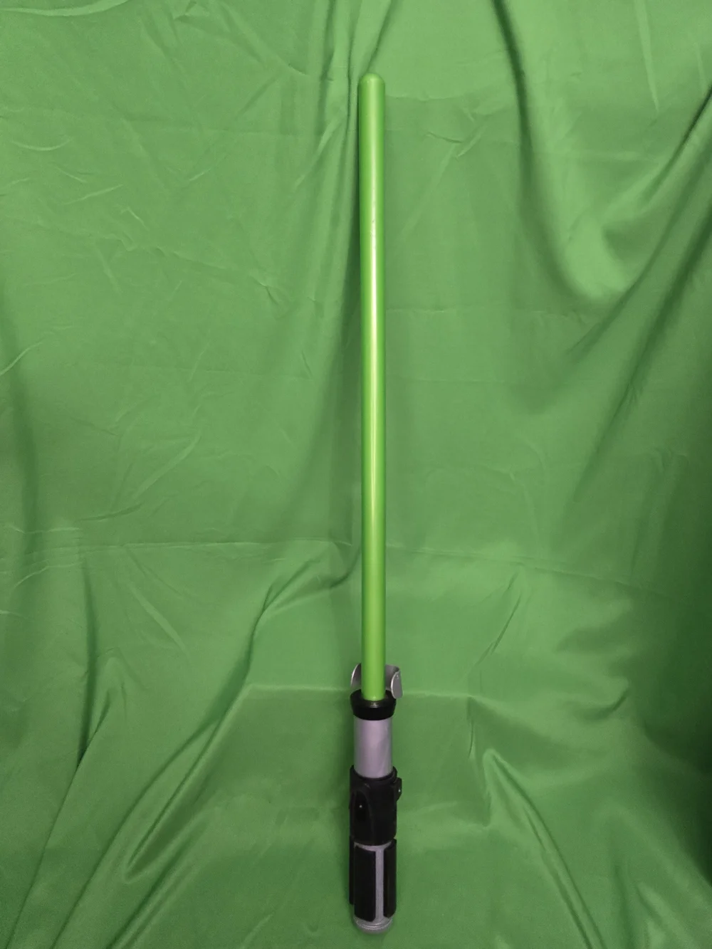 2014 Disney Store Star Wars Yoda Green Lightsaber Light Sound Tested Working